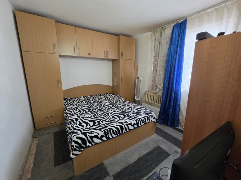 1 Decembrie 1918, Trapezului intersectie Prevederii, 3 minute metrou