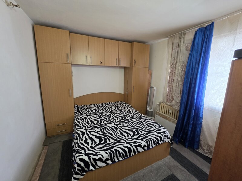 1 Decembrie 1918, Trapezului intersectie Prevederii, 3 minute metrou